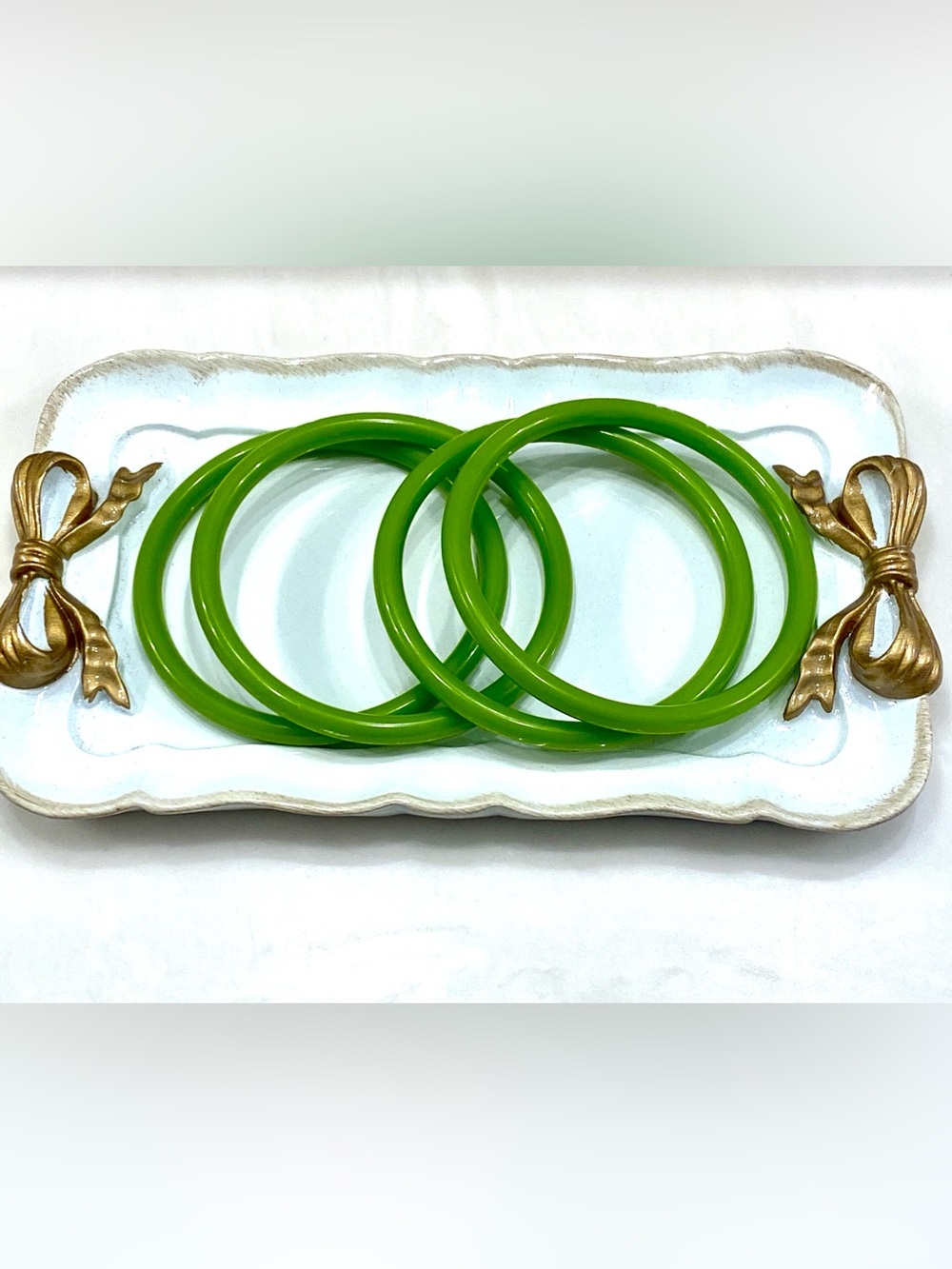 Set of 4 Bright Green Slim Round Bangle Bracelets Solid Smooth Stacking Spacer
